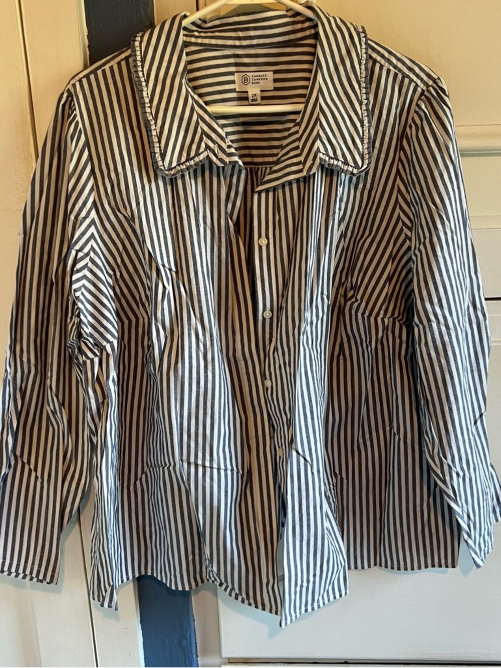 Candace Cameron Bure Black and White Striped Button-Front Blouse